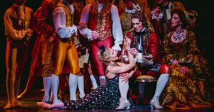 Manon 13/10/14, Copyright 2014 ROH. Photographed by Alice Pennefather